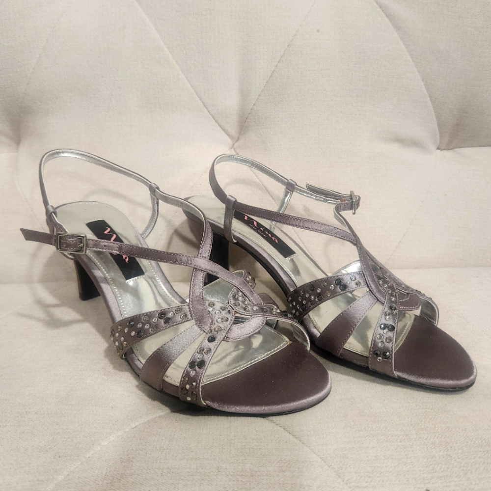Nina Studded Heels Size 7